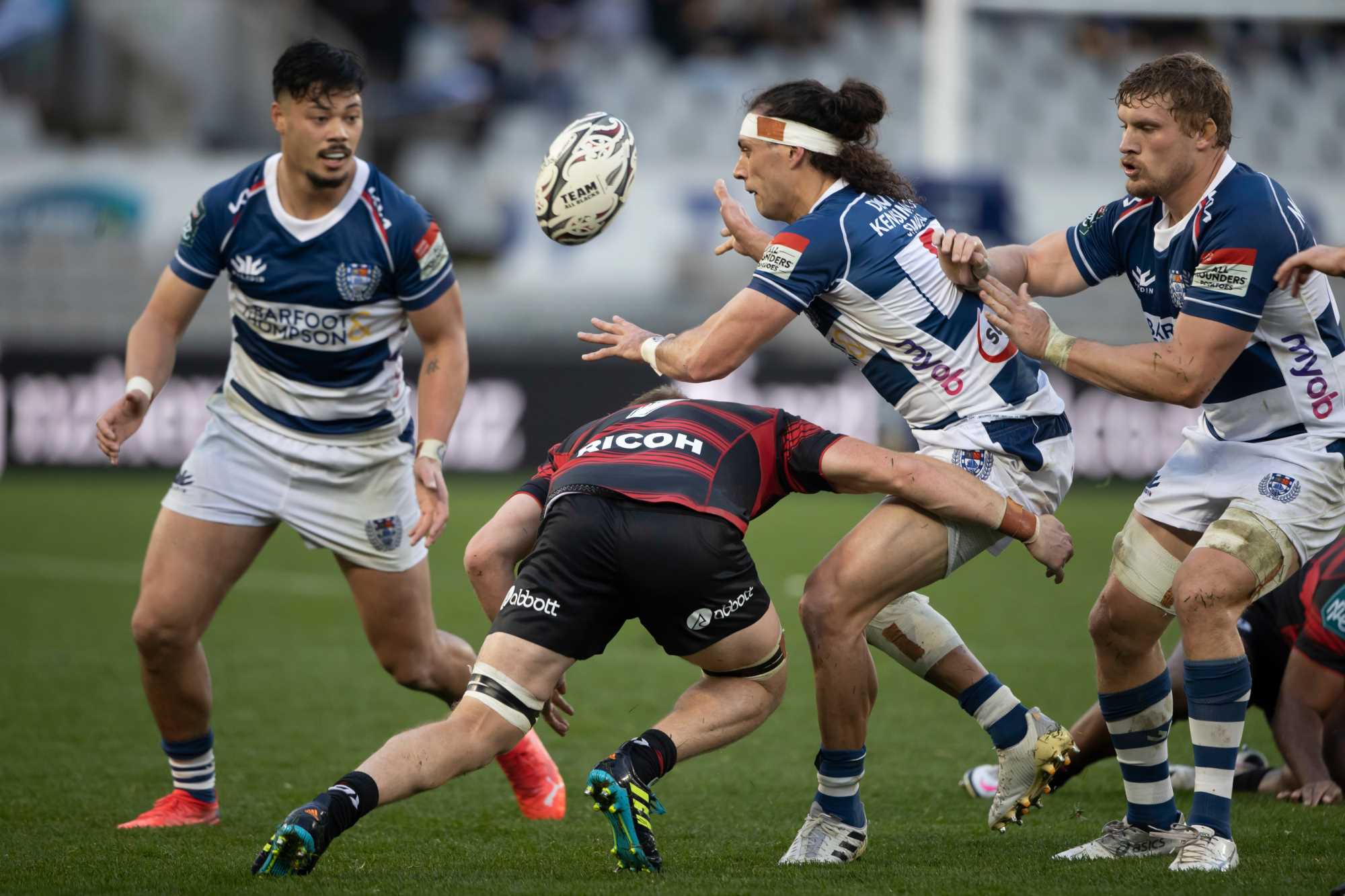 Auckland head to the sunshine city to face the Mako