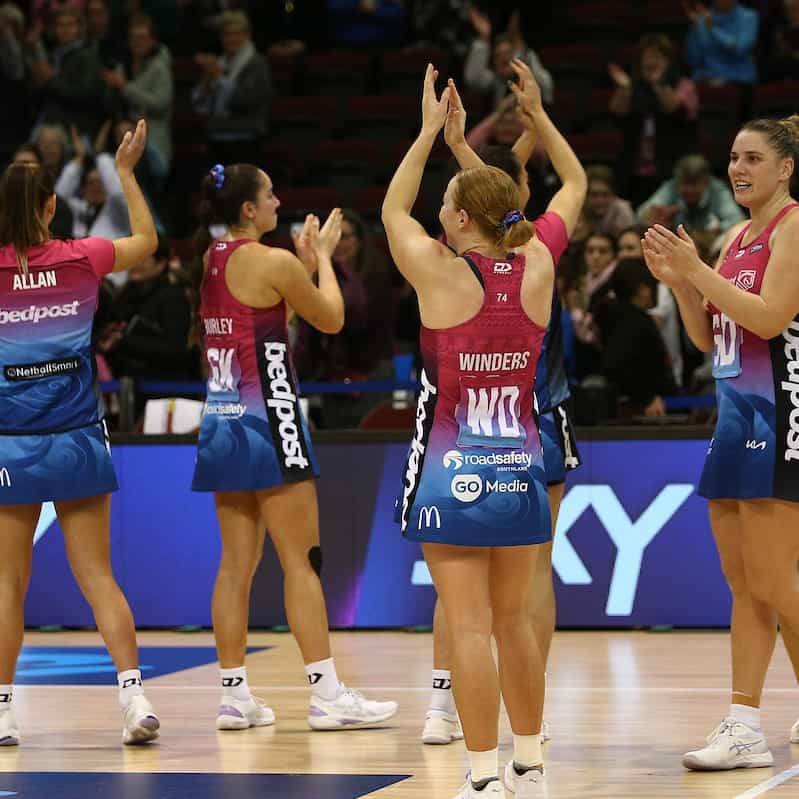 21.05.2023 
Steel players acknowledge the crowd during the ANZ Premiership Netball match between the Steel and Magic at the Stadium Southland in Invercargill, New Zealand. Mandatory Photo Credit Copyright photo: Dianne Manson/Michael Bradley Photography