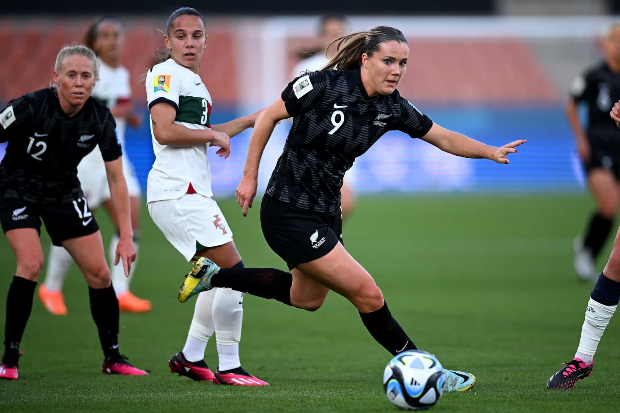 Rennie hopes medalwinning memories can inspire Football Ferns